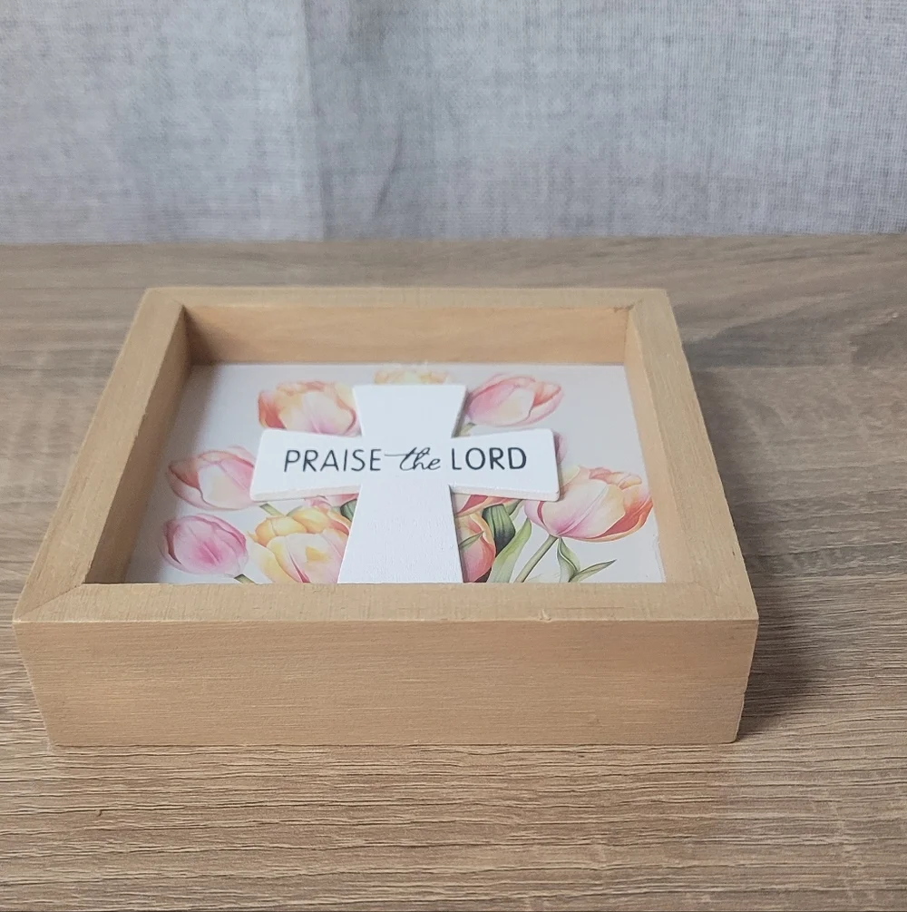 Easter Christian Decor He Is Risen Praise The Lord - Picture 15 of 16